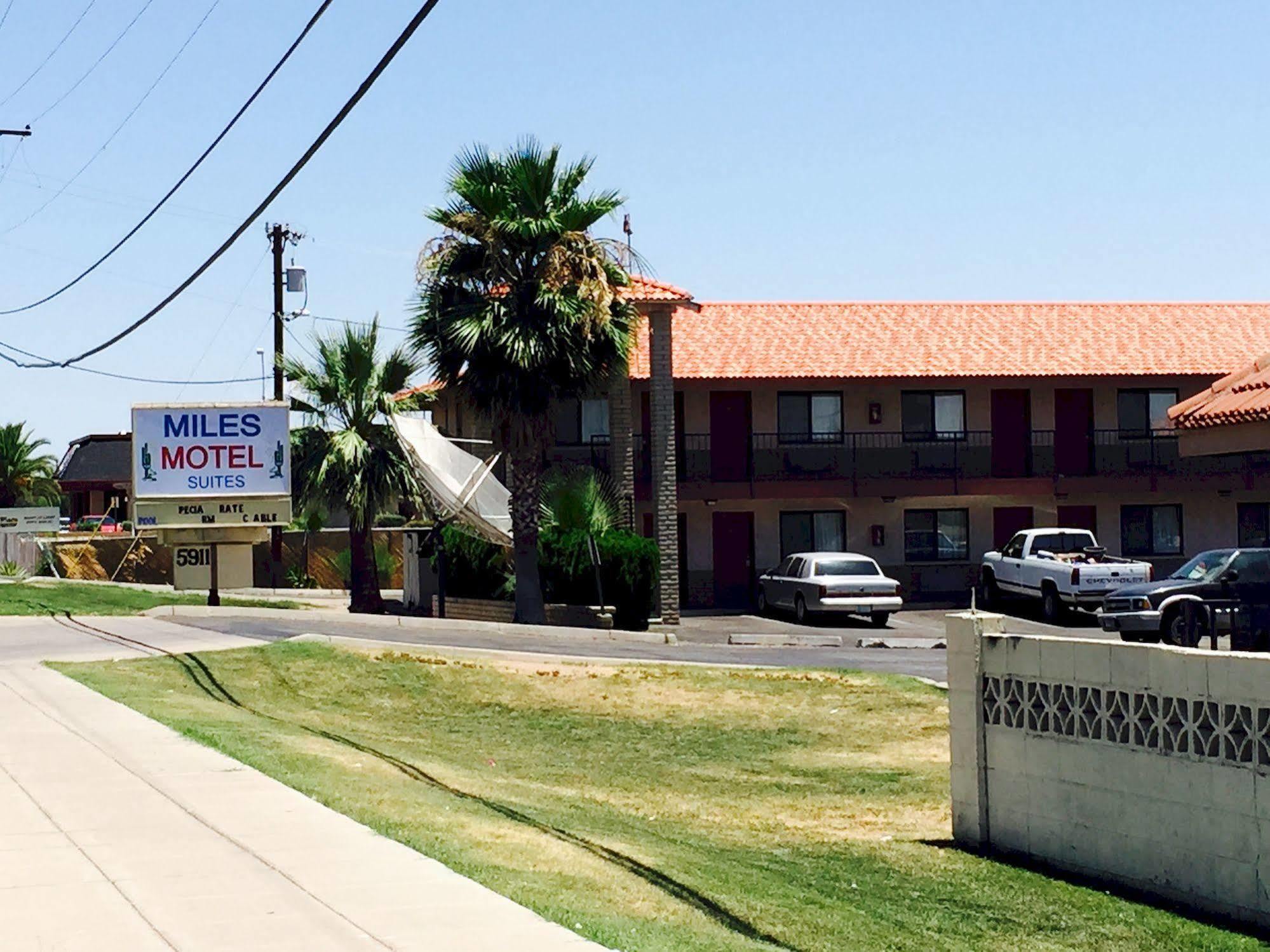 מסה Miles Motel מראה חיצוני תמונה